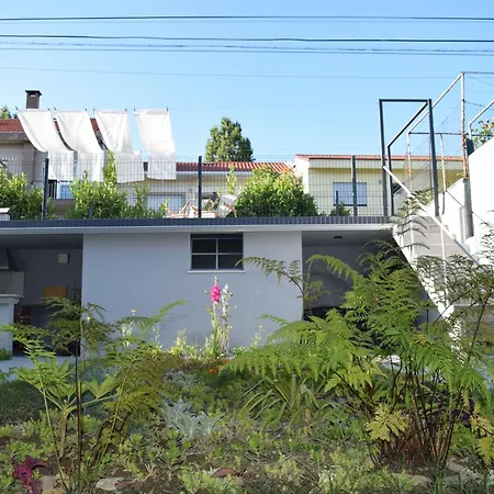 Semesterbostad Saint Victor House Braga